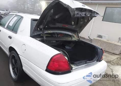 2010 Ford Crown Victoria Police/Police Interceptor from USA, damaged, VIN 2FABP7BV6AX105642